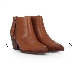Sam Edelman Walden Ankle Bootie